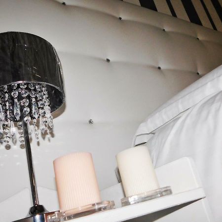 Alderi Hotel Matera Bagian luar foto