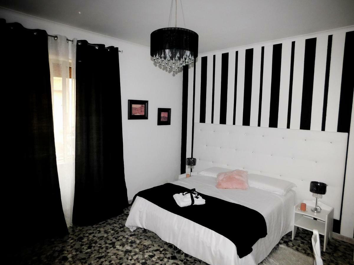 Alderi Hotel Matera Bagian luar foto