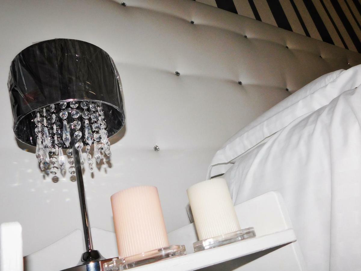 Alderi Hotel Matera Bagian luar foto